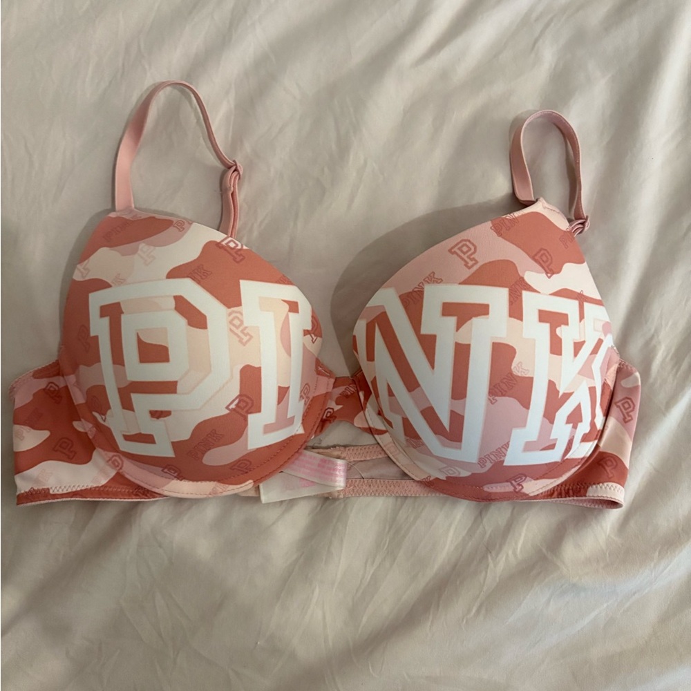 PINK Victoria's Secret Camouflage Print Bra